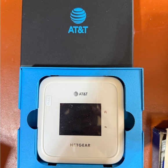 Netgear AT&T White Mobile Hotspot